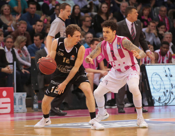 防守失位问 防守失位问